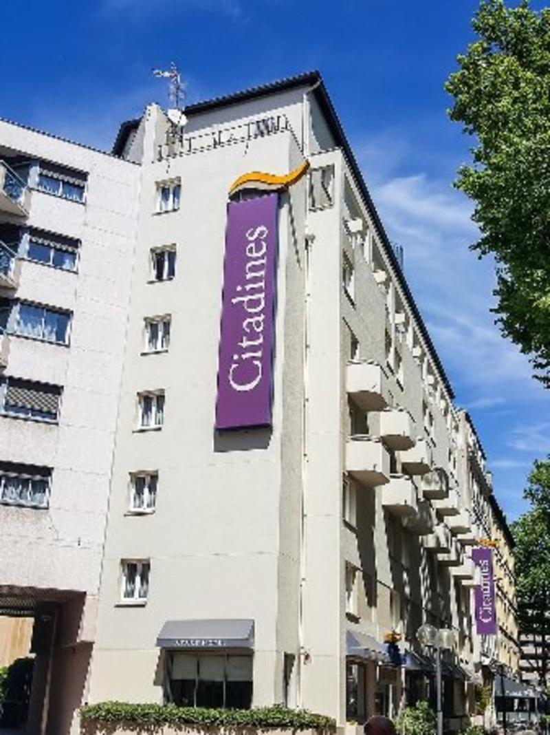 ซีตาแดง ปาร์ ดีเออ ลียง Aparthotel ภายนอก รูปภาพ